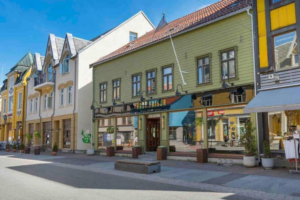 Ditt Private Hotellrom Tromsø Buitenkant foto